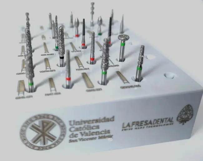 Kit Máster Estética Dental UCV - Imagen 2